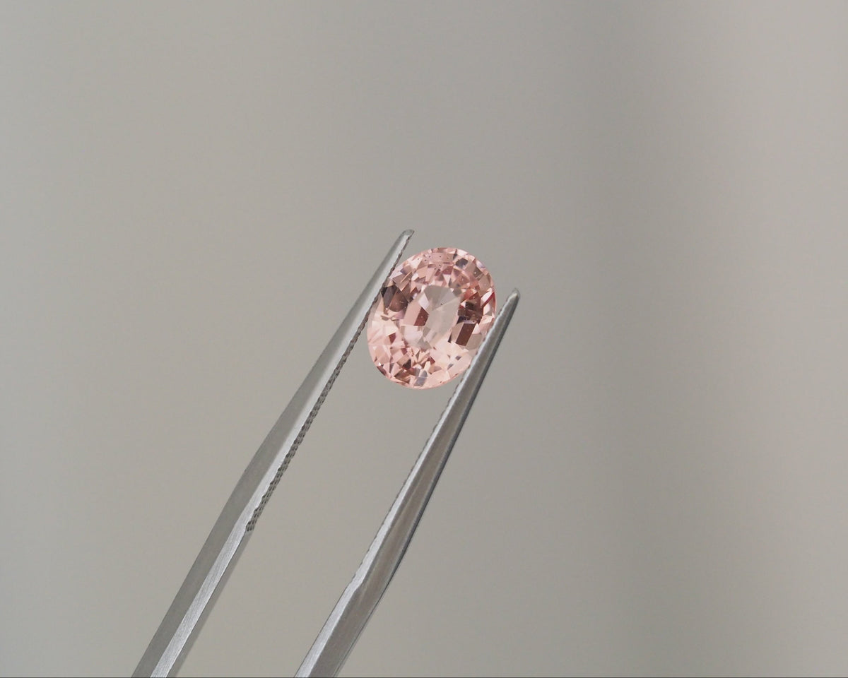1.90ct Natural Oval Malaya Garnet