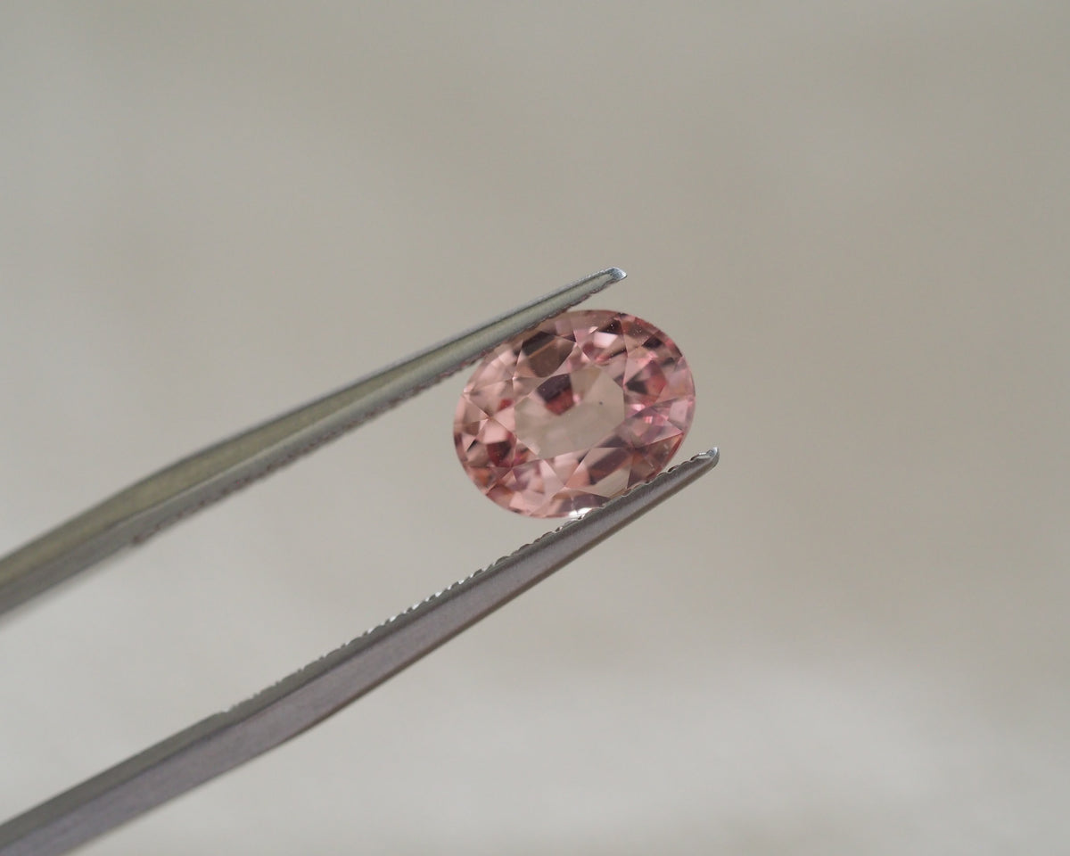 1.90ct Natural Oval Malaya Garnet