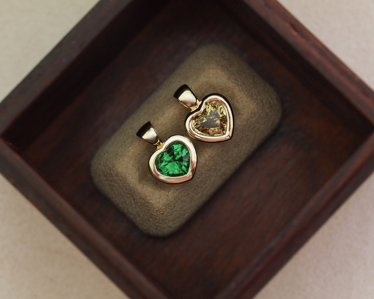 Eros II Natural Tsavorite Pendant