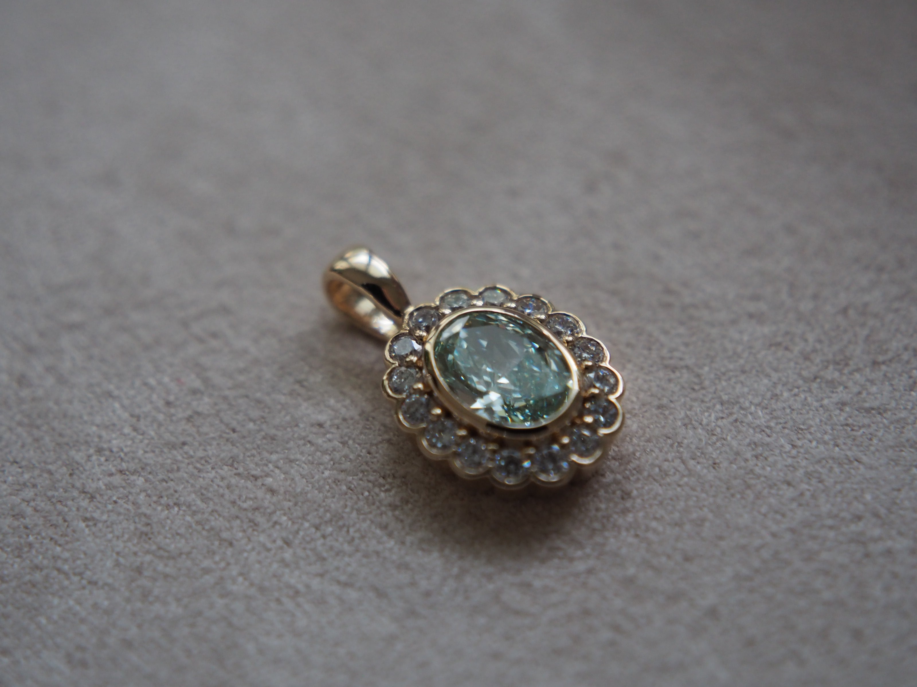 Mina Oval Lab Grown Green Diamond Pendant