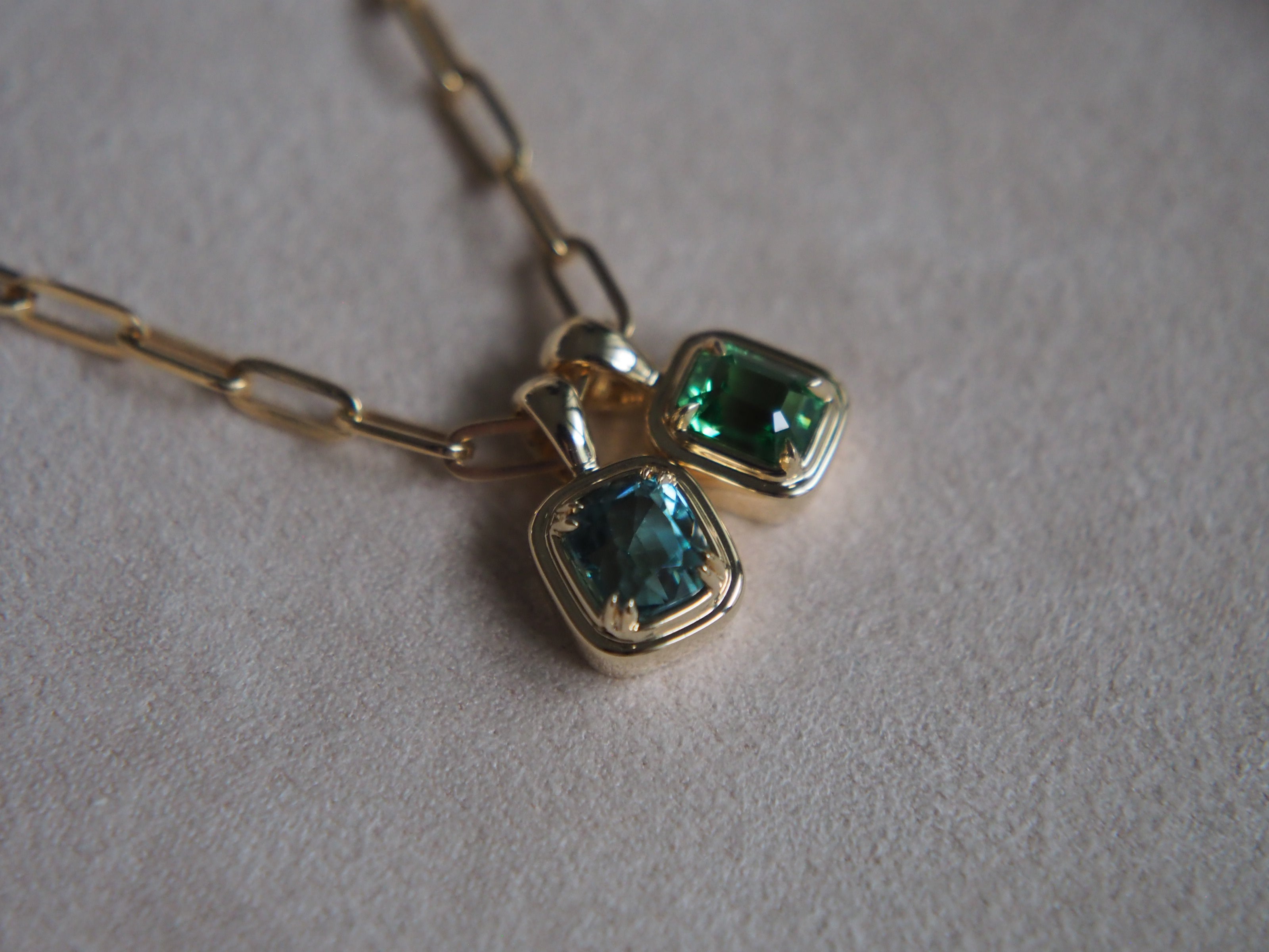 Robyn Natural Tsavorite Pendant